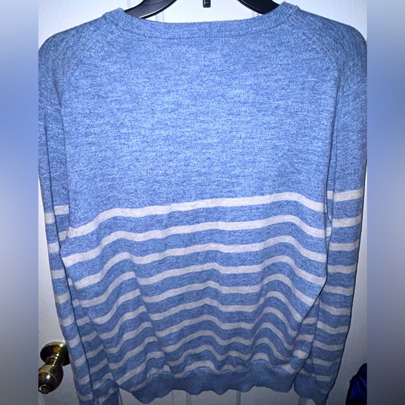 Light Blue&White Striped Sonoma Light Sweater!Men’s Large&in excellent shape! - Picture 3 of 4